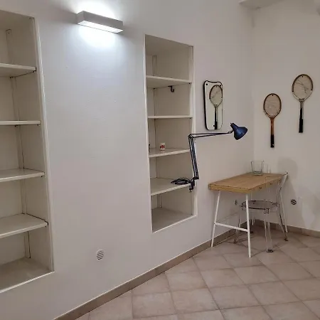 Alcentro Πανσιόν