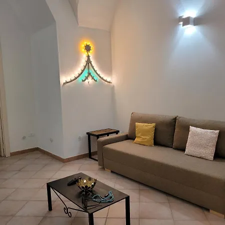 Alcentro Πανσιόν Λέτσε